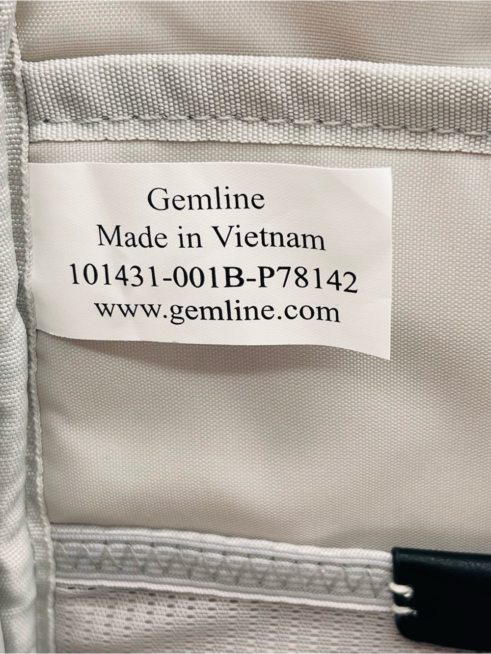 Travis & Wills Lennox Laptop 15" Black Travel Backpack Vegan Trolley Strap - Picture 9 of 11